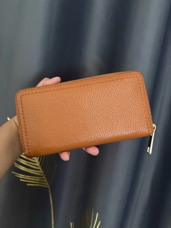 Marc Jacobs Pebbled Leather Zip Wallet in Cognac - Picture 2 of 7